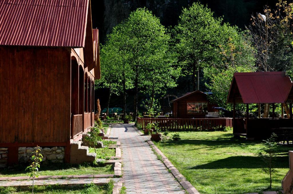 Akyuz Kardesler Hotel & Bungalow Uzungöl Exterior photo
